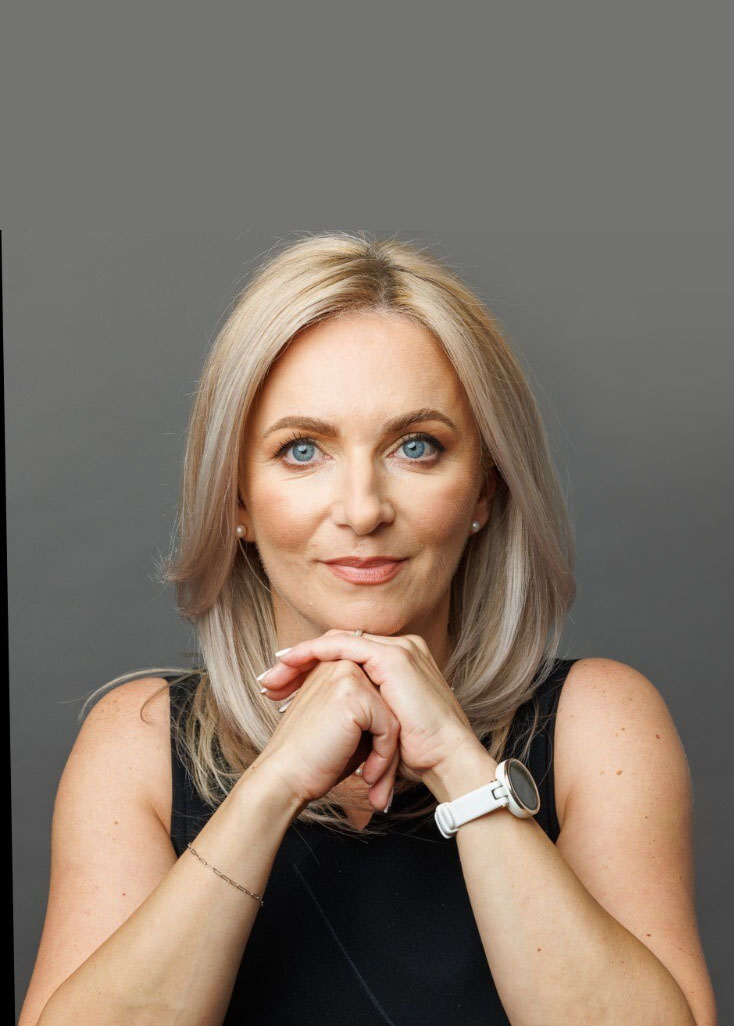 Andreea Mihnea vox team